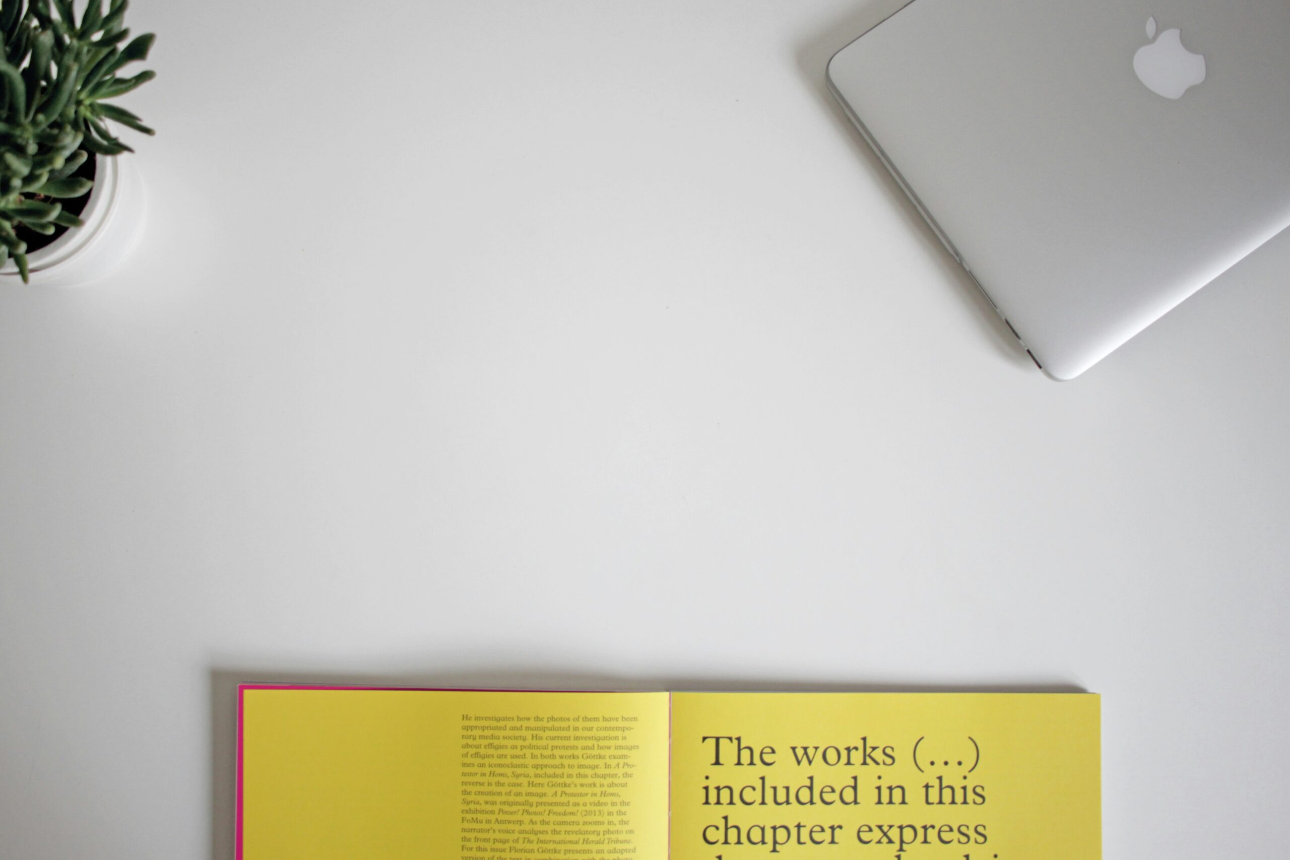 Infographic showing how storytelling impacts client engagement in case studies