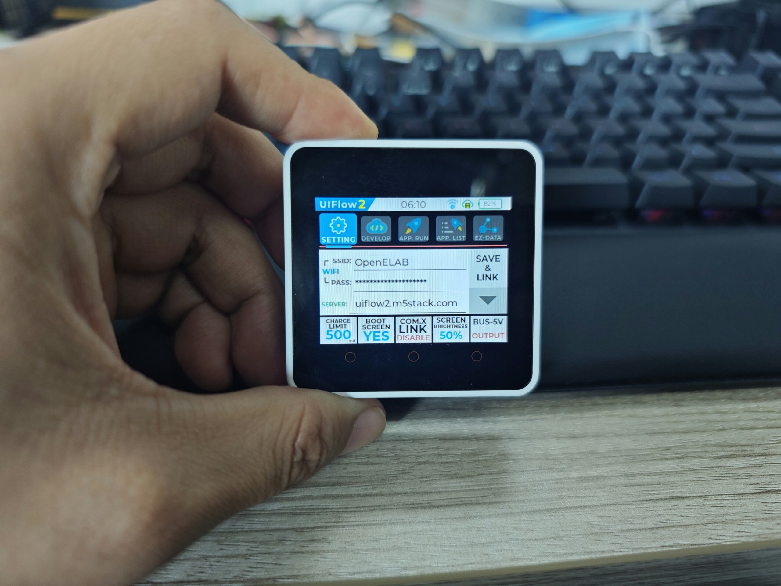Screenshot of multiple budgeting apps on a cluttered smartphone screen