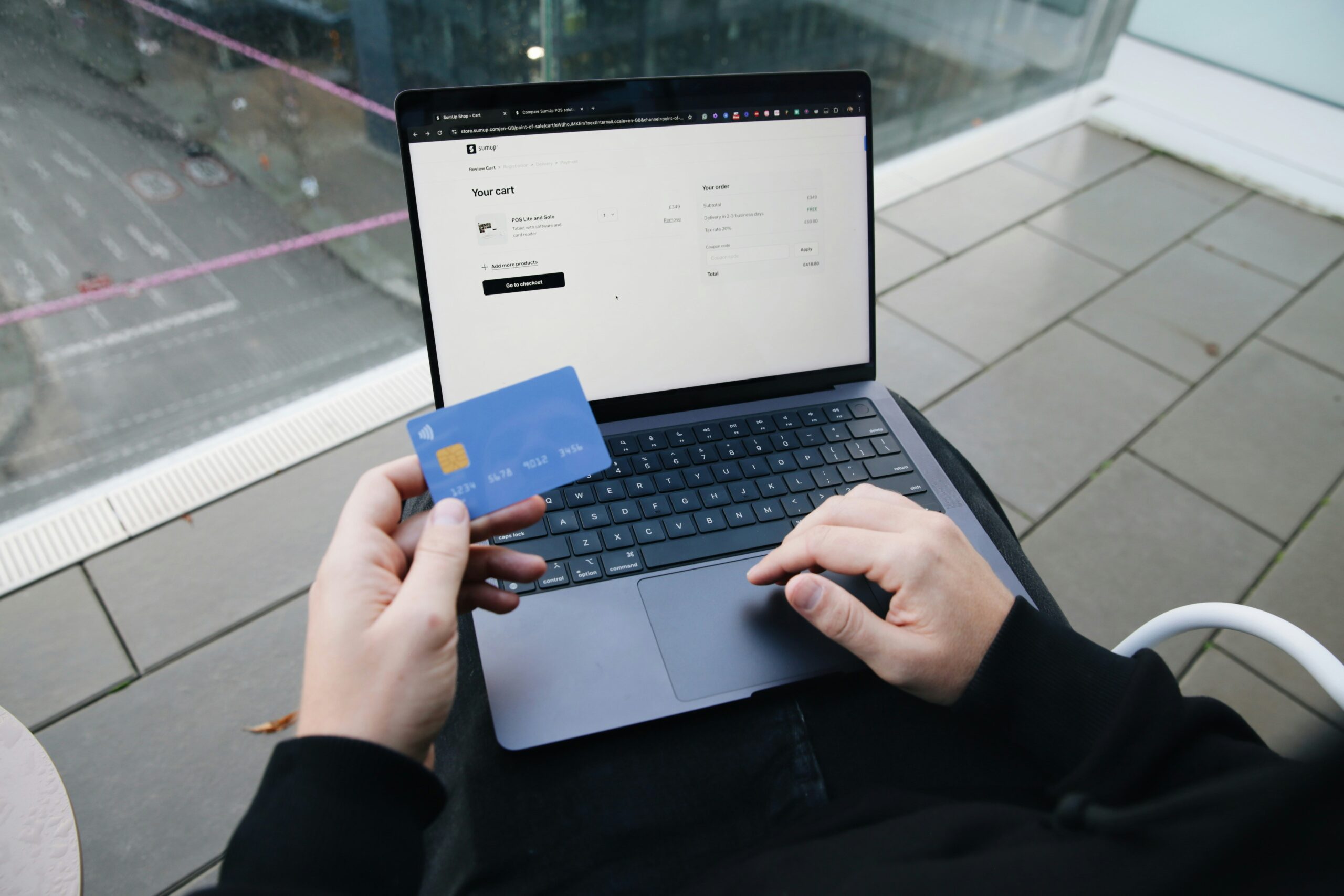 Comparison table detailing features of Mint, YNAB, and QuickBooks