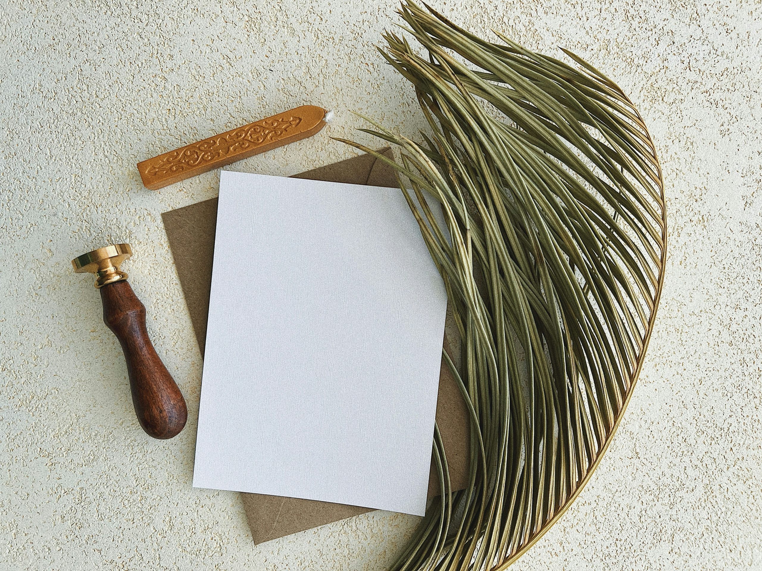 Traditional personal finance methods versus modern tools side-by-side comparison