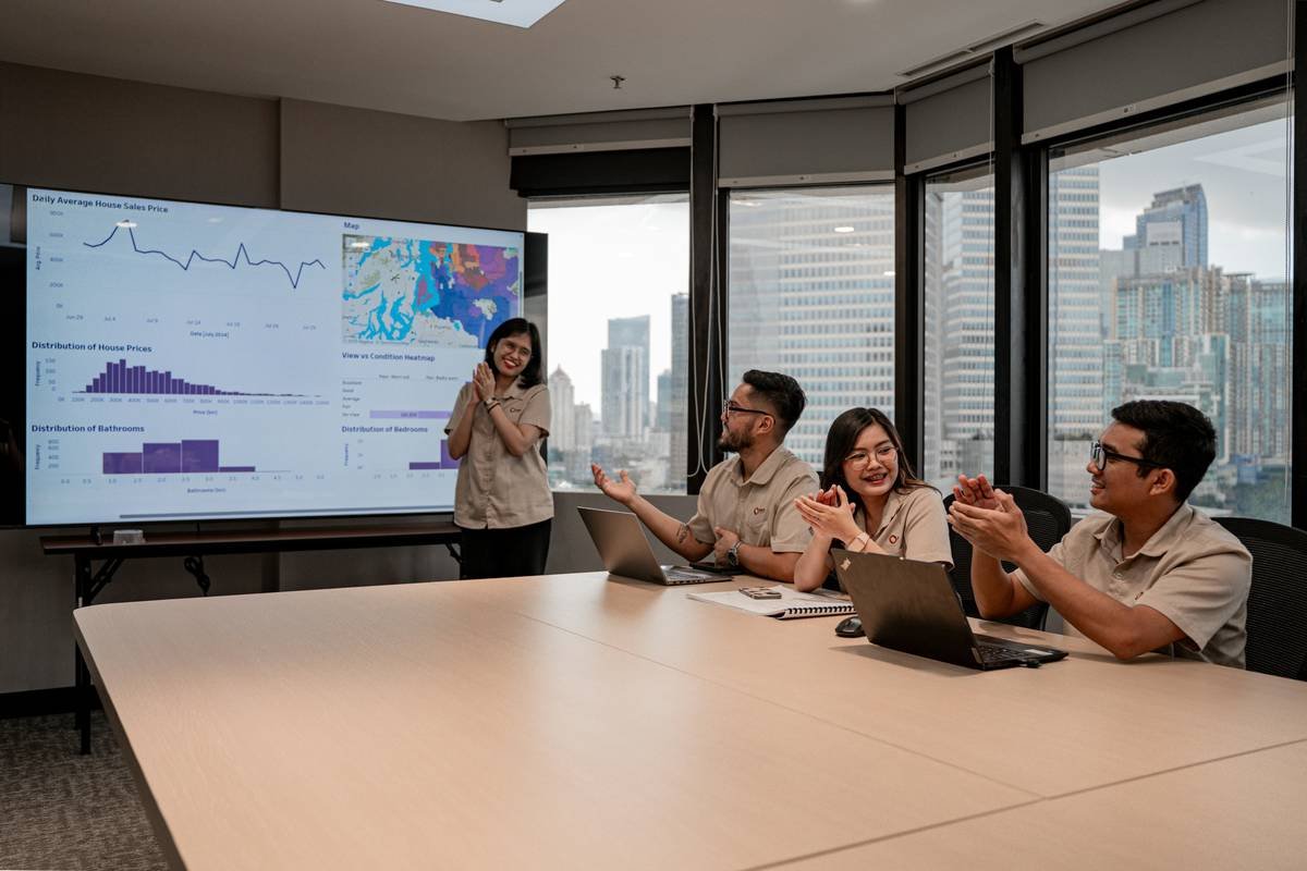 Marketing Strategy for Consulting Business: How Finance Pros Can Attract High-Value Clients (Without Burning Out)