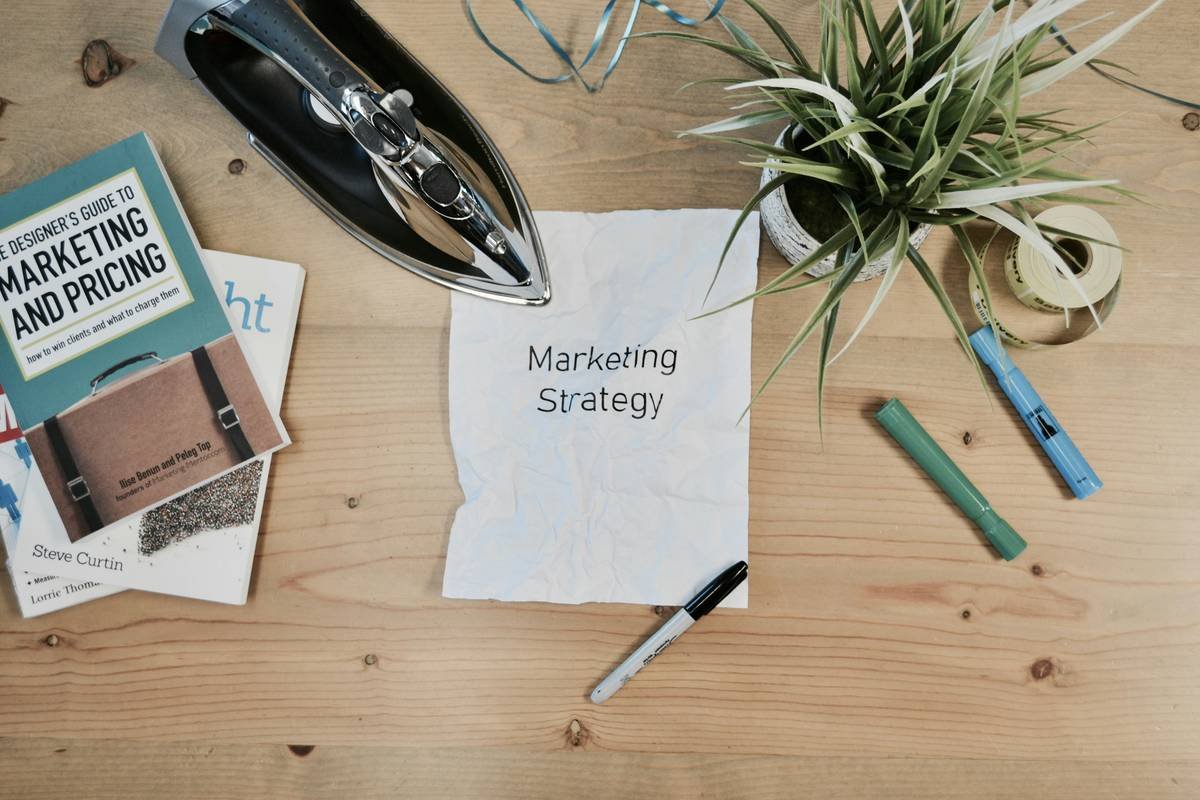 Why Your Business Plan and Strategy Consulting Course Isn’t Selling (And How to Fix It)